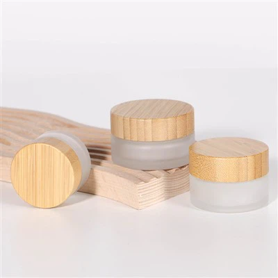 Luxusní skleněné dózy na kosmetiku